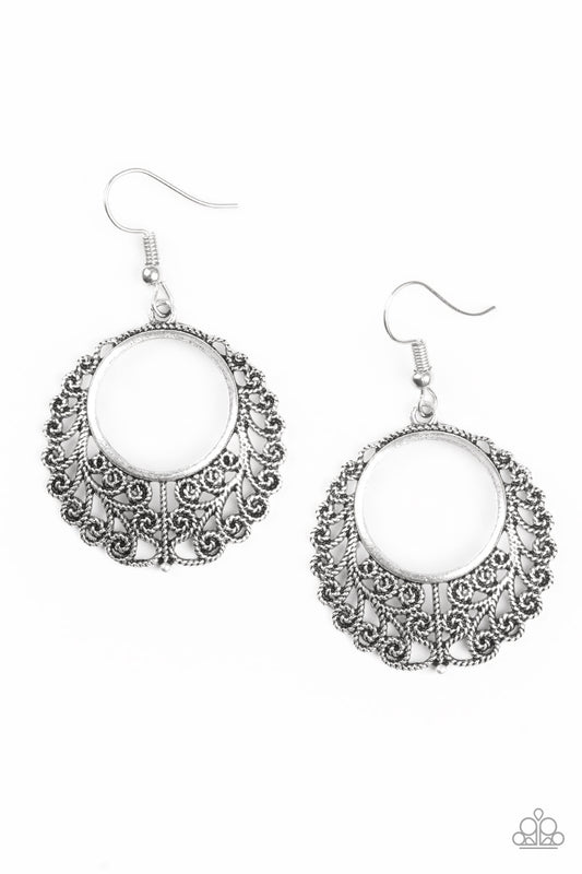 Grapevine Glamorous - Silver Earring