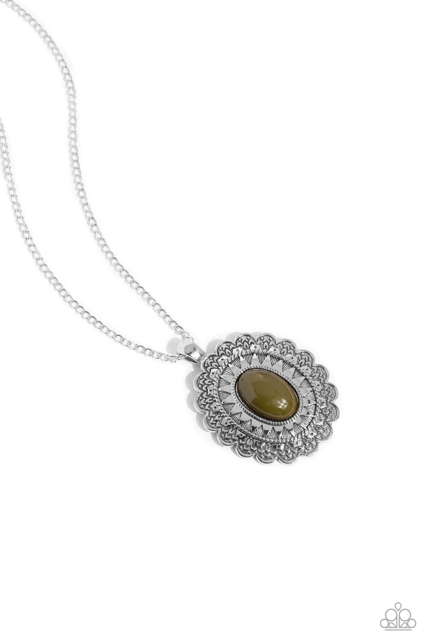 Mesa Medallion - Green Necklace